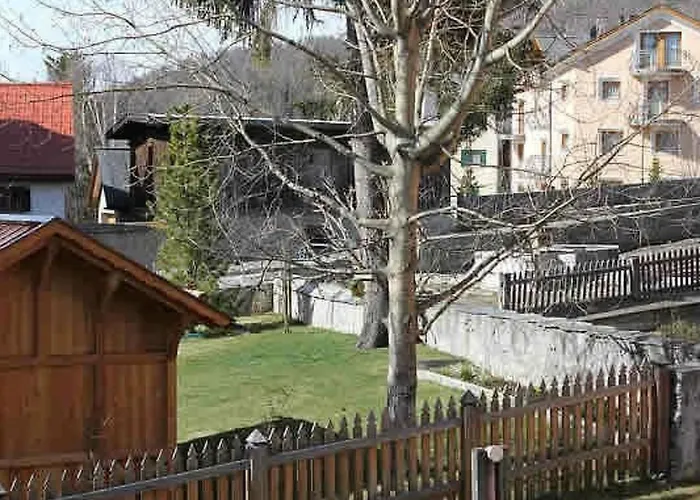 Chesa Dusch By Interhome Apartamento