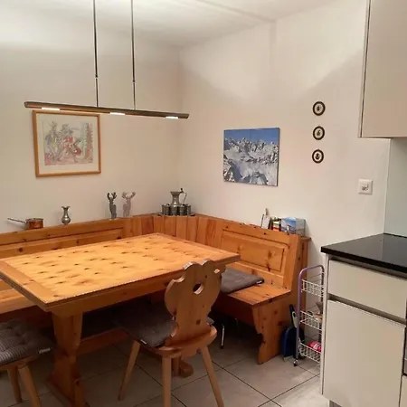 Chesa Dusch By Interhome